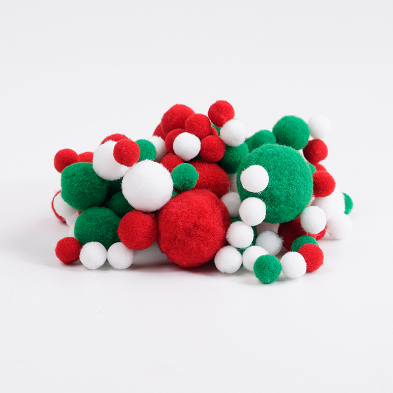 Raffia Decorative Pom Poms